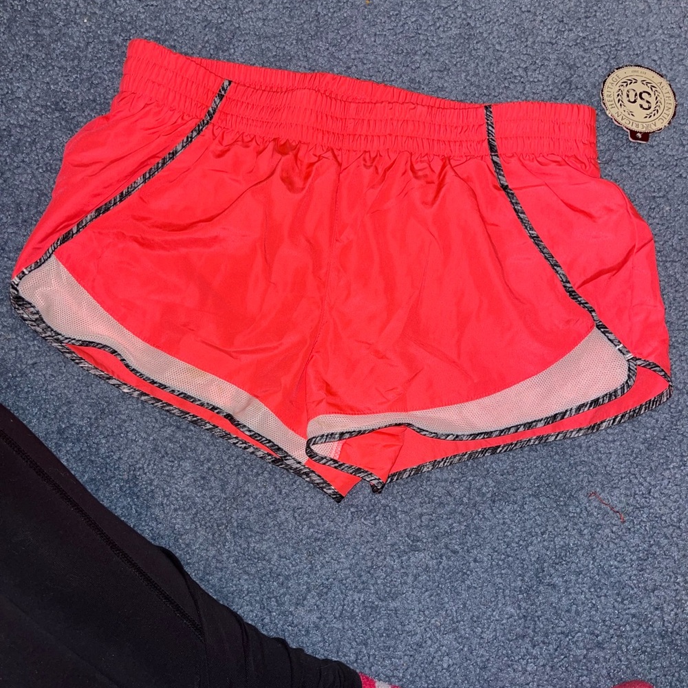 Women’s SO Medium Neon Pink Athletic Shorts - **NEVER WORN**